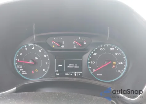 2018 Chevrolet Equinox Ls z USA, uszkodzony, nr VIN 2GNAXREV0J6322369